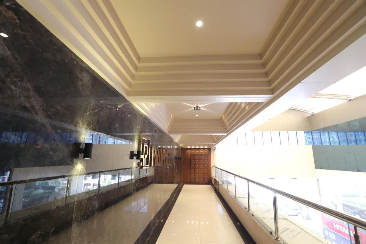 Hotel Privya Rooms And Banquet Сурат Экстерьер фото